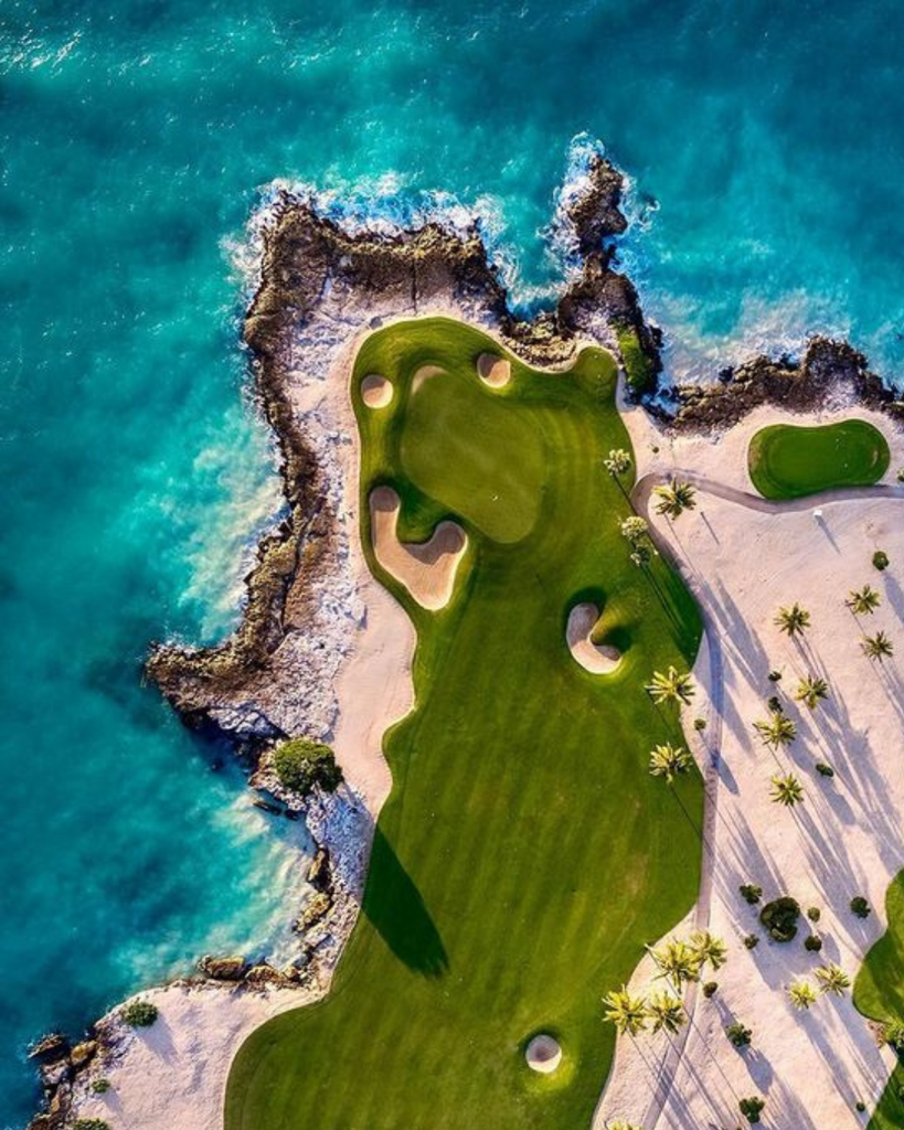 Our Top 7 Most Beautiful Golf Courses in America